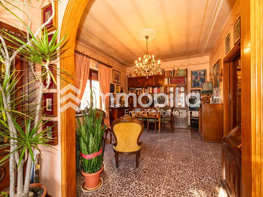 Immagine 35 di Villa in vendita  in Strada Genova 183 a Moncalieri