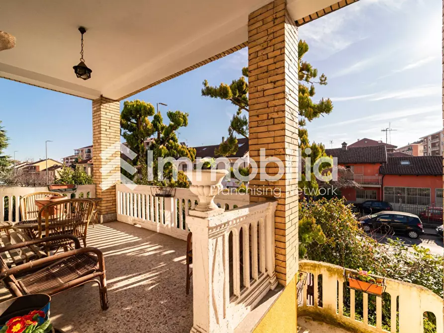 Immagine 39 di Villa in vendita  in Strada Genova 183 a Moncalieri