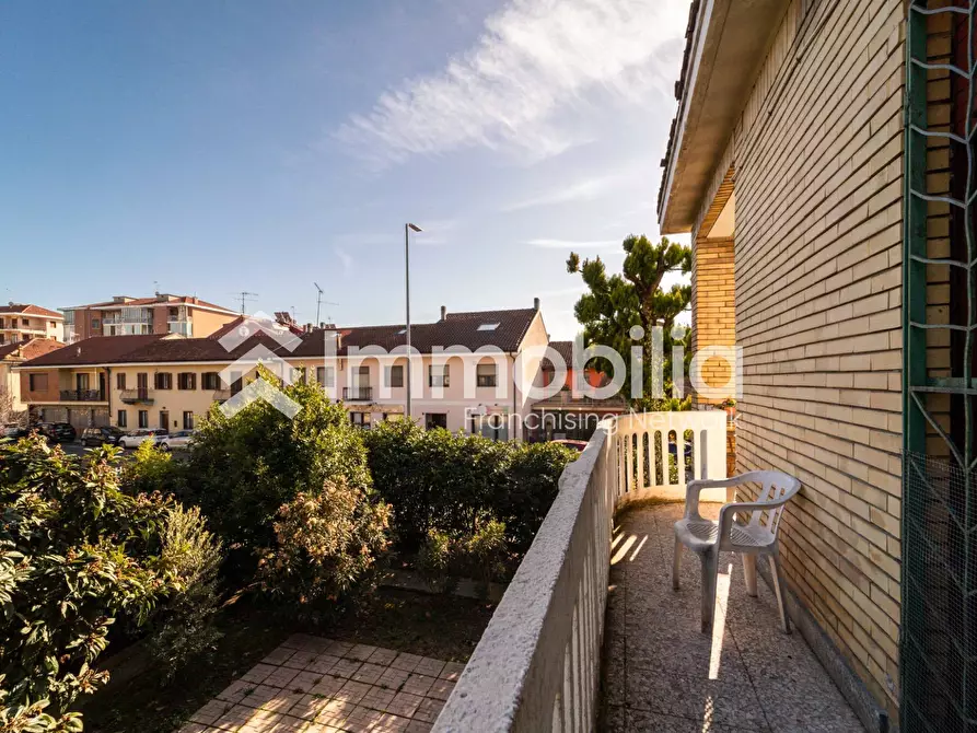 Immagine 50 di Villa in vendita  in Strada Genova 183 a Moncalieri