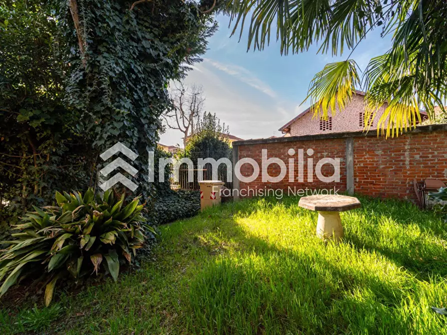 Immagine 54 di Villa in vendita  in Strada Genova 183 a Moncalieri