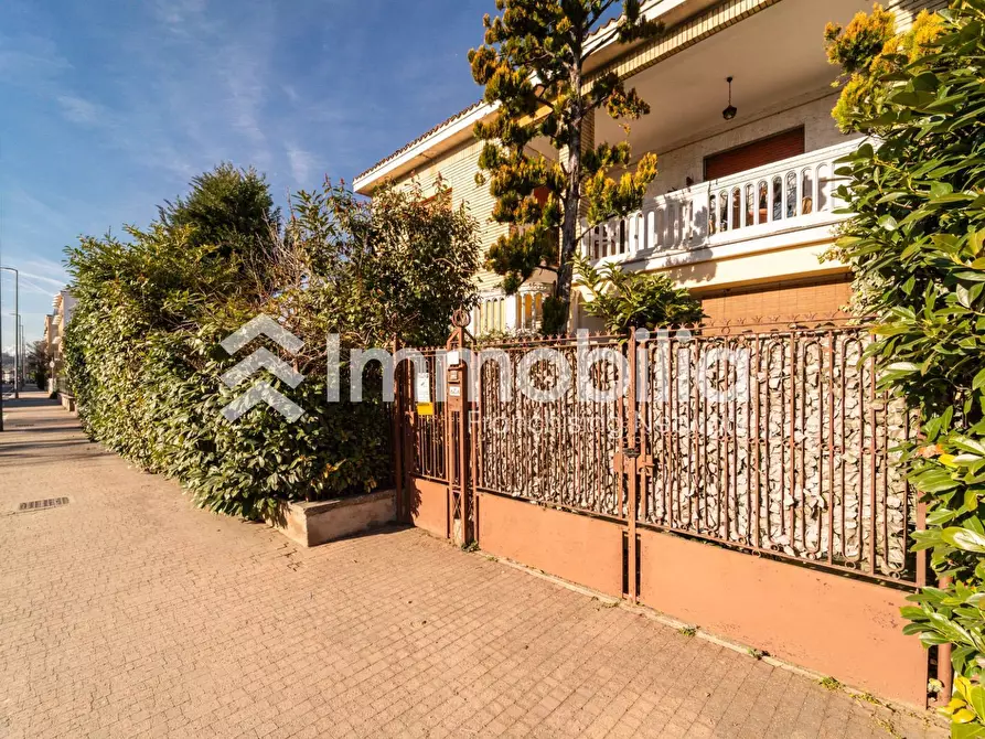 Immagine 70 di Villa in vendita  in Strada Genova 183 a Moncalieri