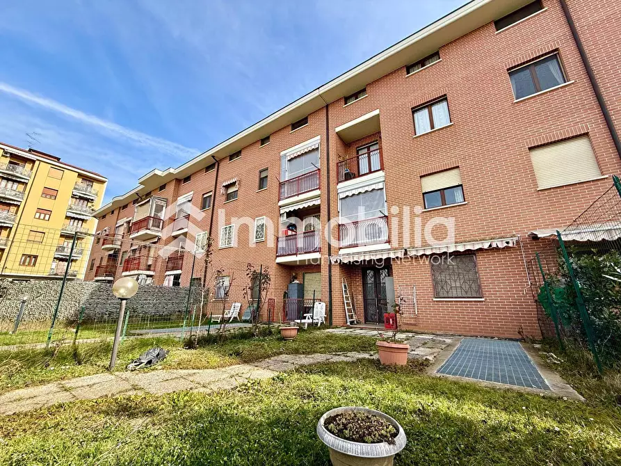 Immagine 1 di Appartamento in vendita  in Via Pateri 14/8 a Nichelino
