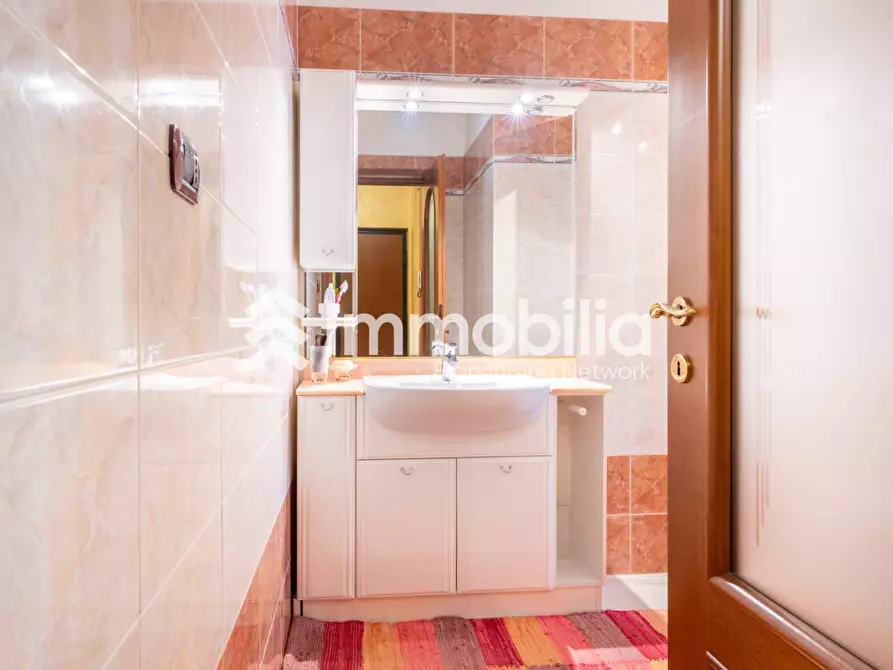 Immagine 28 di Appartamento in vendita  in corso rosselli 91 a Torino