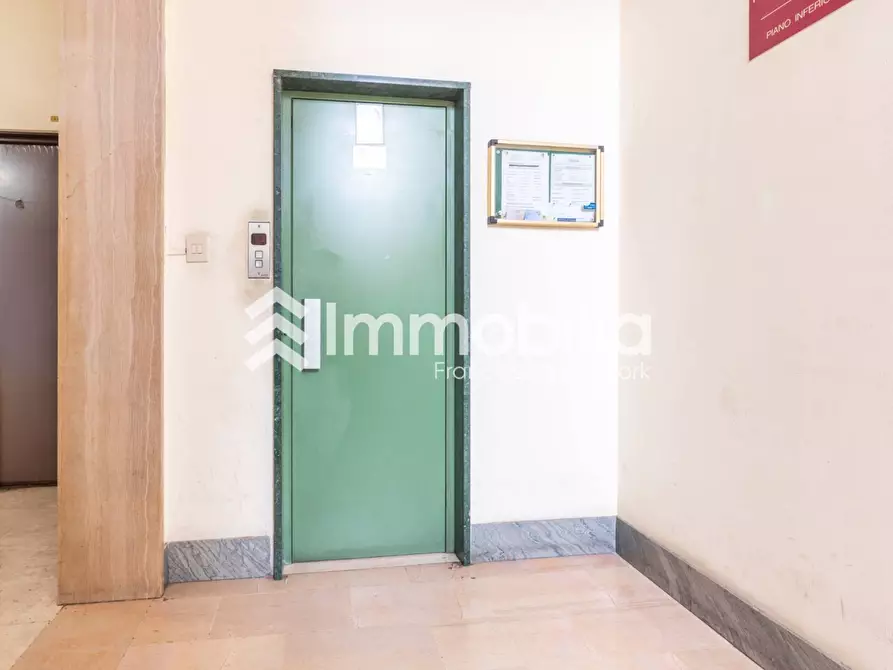 Immagine 38 di Appartamento in vendita  in corso rosselli 91 a Torino