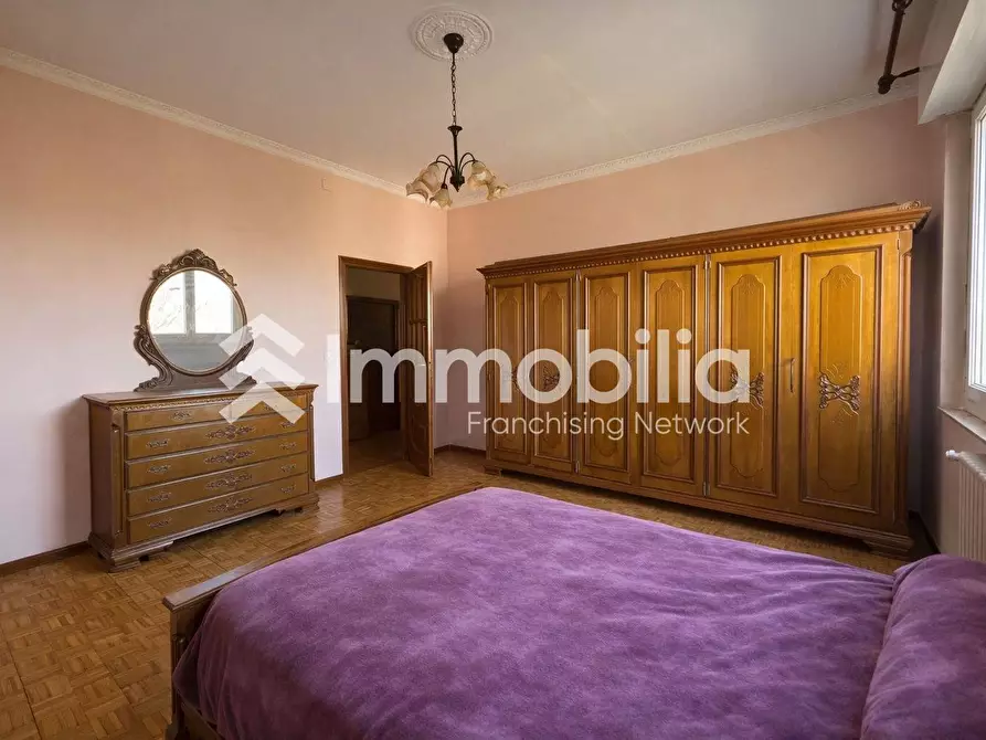 Immagine 9 di Appartamento in vendita  in Strada Del Drosso 164 a Torino