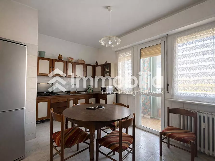 Immagine 2 di Appartamento in vendita  in Strada Del Drosso 164 a Torino