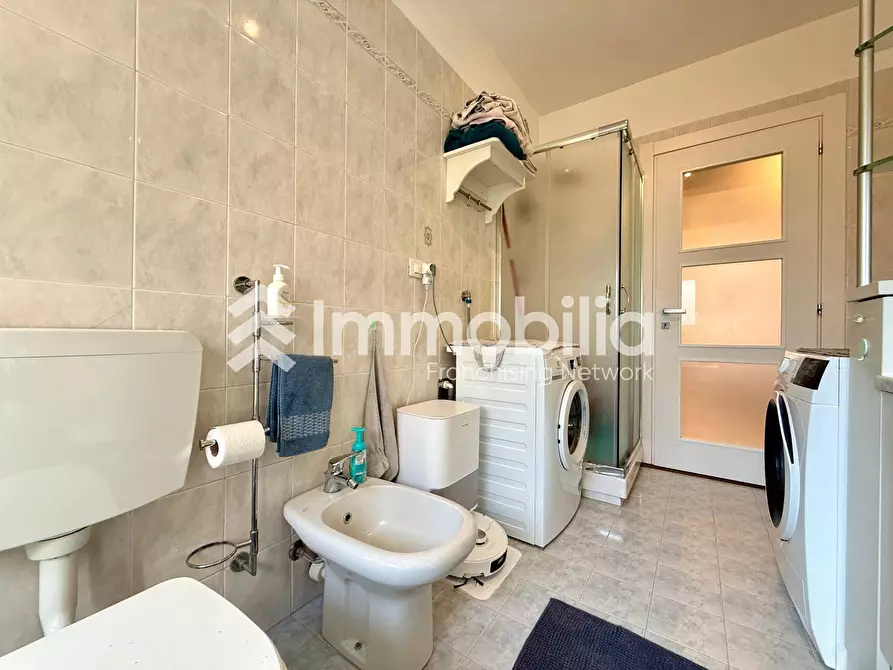 Immagine 36 di Appartamento in vendita  in Viale Kennedy a Nichelino