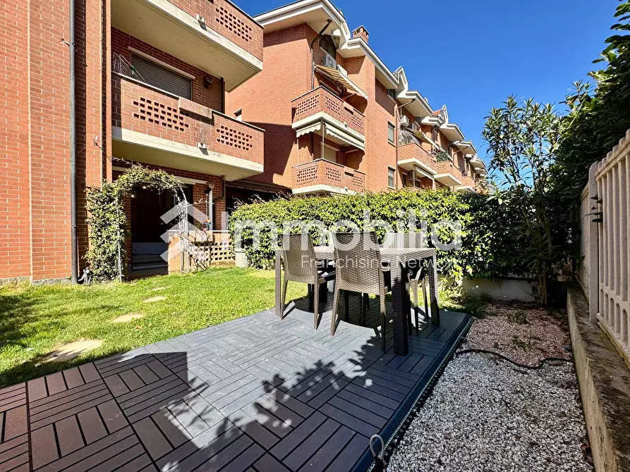 Immagine 29 di Appartamento in vendita  in Viale Kennedy a Nichelino