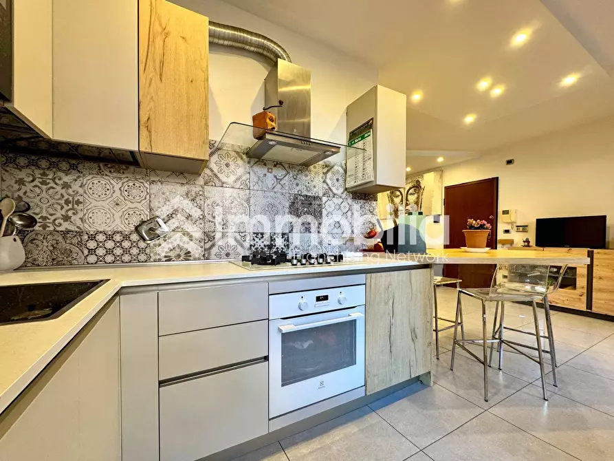 Immagine 13 di Appartamento in vendita  in Viale Kennedy a Nichelino