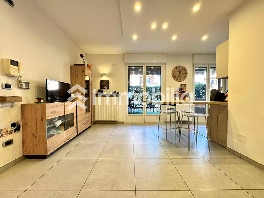 Immagine 9 di Appartamento in vendita  in Viale Kennedy a Nichelino