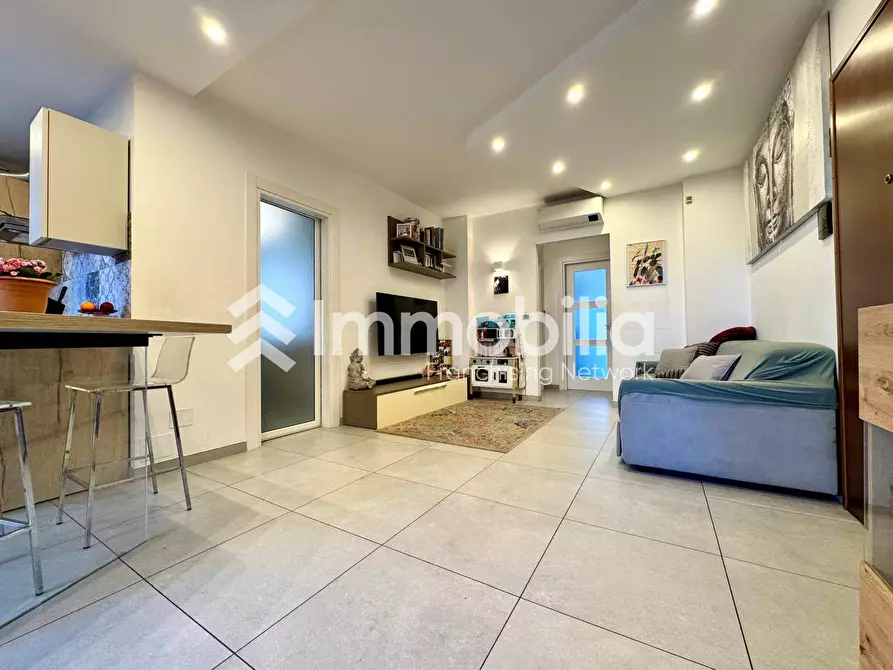 Immagine 5 di Appartamento in vendita  in Viale Kennedy a Nichelino