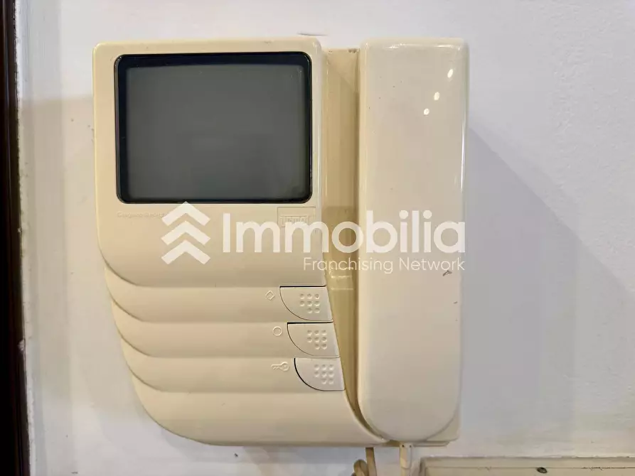 Immagine 41 di Appartamento in vendita  in Viale Kennedy a Nichelino