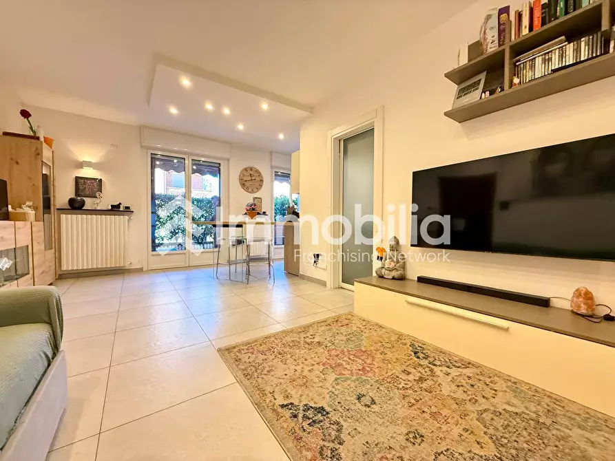 Immagine 8 di Appartamento in vendita  in Viale Kennedy a Nichelino