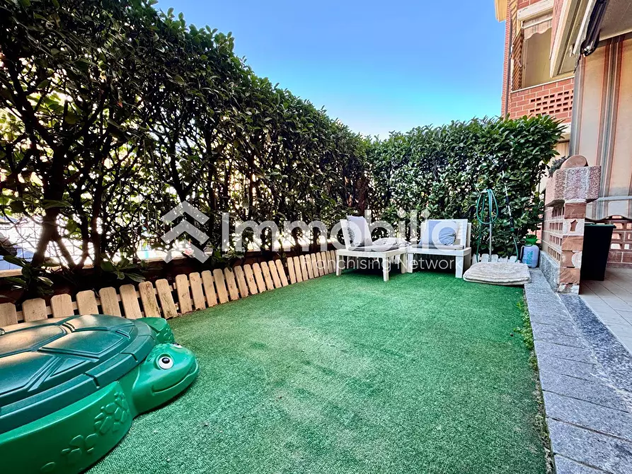 Immagine 16 di Appartamento in vendita  in Viale Kennedy a Nichelino