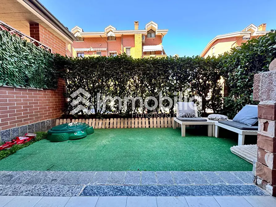 Immagine 17 di Appartamento in vendita  in Viale Kennedy a Nichelino