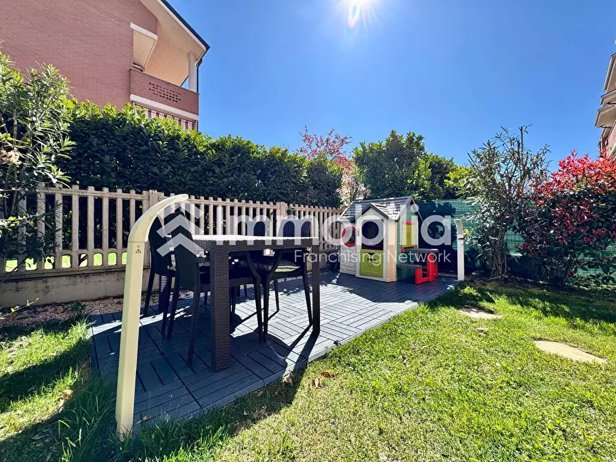 Immagine 27 di Appartamento in vendita  in Viale Kennedy a Nichelino