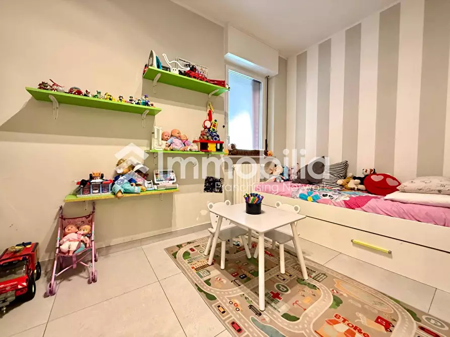 Immagine 30 di Appartamento in vendita  in Viale Kennedy a Nichelino