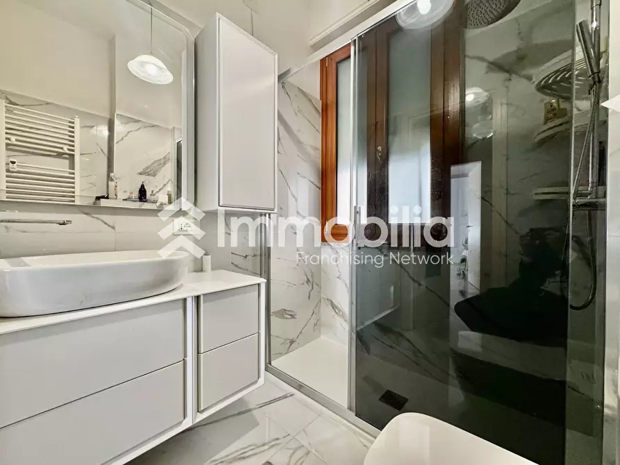 Immagine 27 di Appartamento in vendita  in Via Edoardo Rubino 77 a Torino