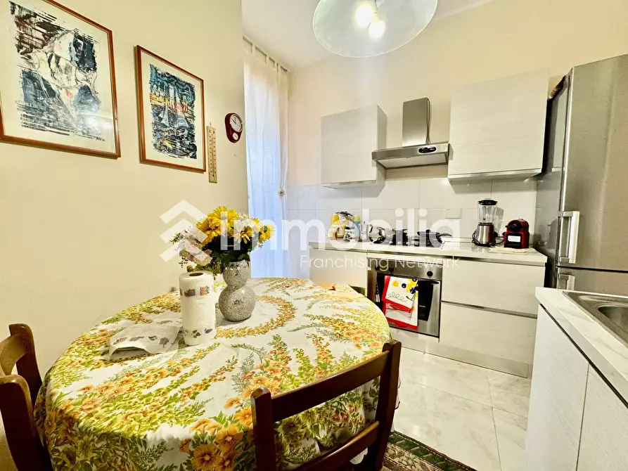 Immagine 11 di Appartamento in vendita  in Via Edoardo Rubino 77 a Torino