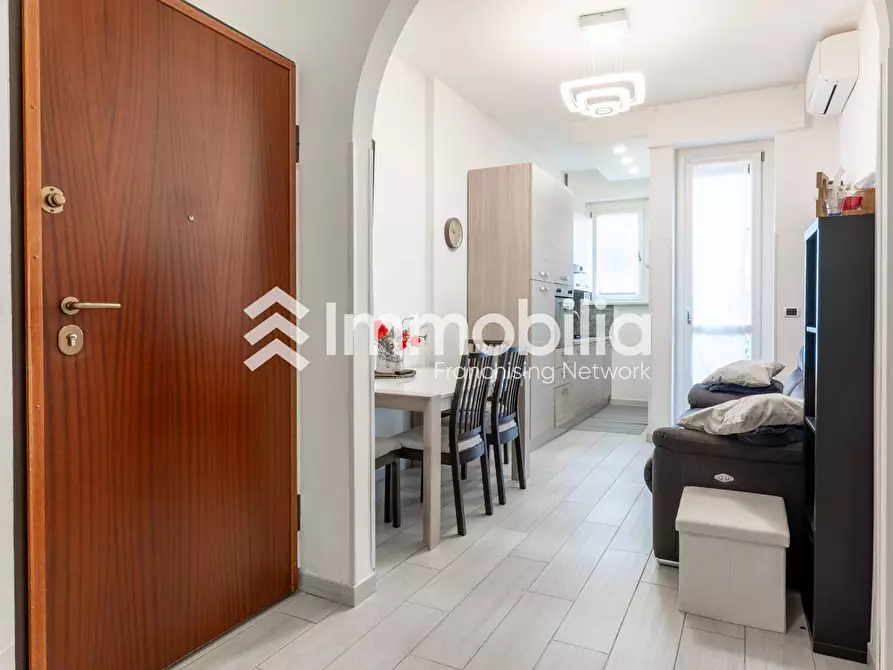 Immagine 2 di Appartamento in vendita  in CORSO TIRRENO 382 a Grugliasco