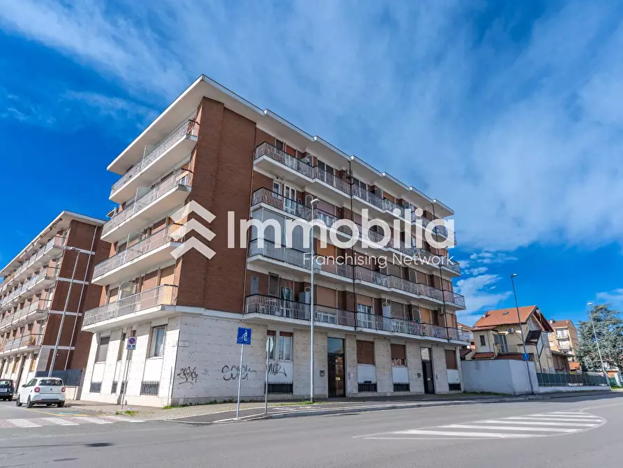 Immagine 35 di Appartamento in vendita  in CORSO TIRRENO 382 a Grugliasco
