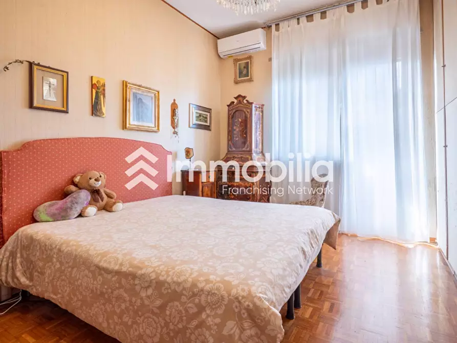 Immagine 19 di Appartamento in vendita  in Via Barnaba Panizza 8 a Torino