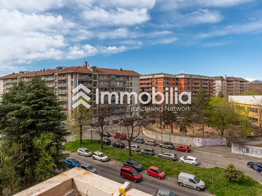Immagine 24 di Appartamento in vendita  in Via Barnaba Panizza 8 a Torino