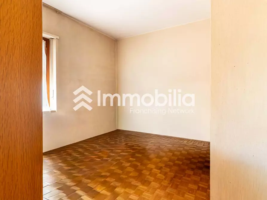 Immagine 25 di Appartamento in vendita  in Via Barnaba Panizza 8 a Torino