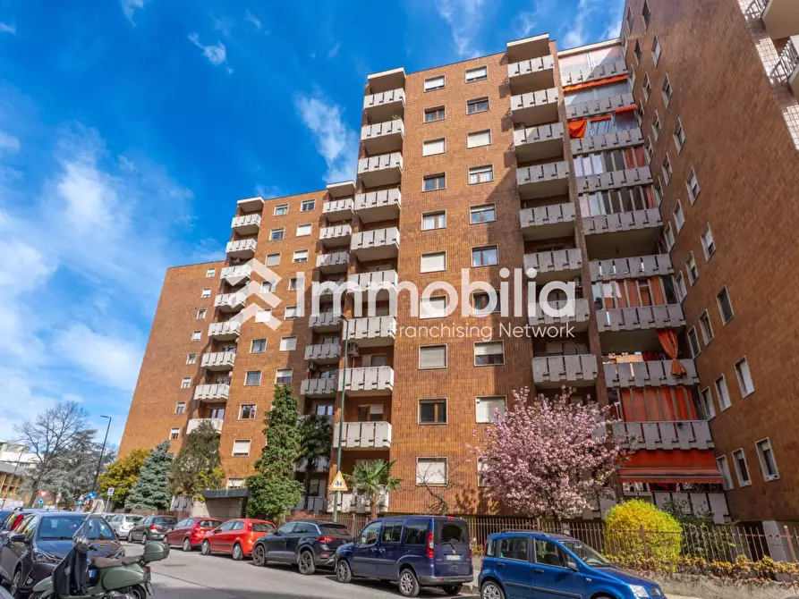 Immagine 1 di Appartamento in vendita  in Via Barnaba Panizza 8 a Torino