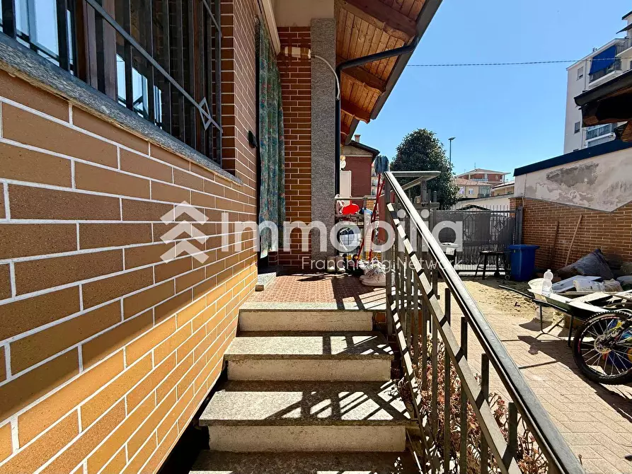 Immagine 6 di Casa indipendente in vendita  in Via degli Alleati a Nichelino