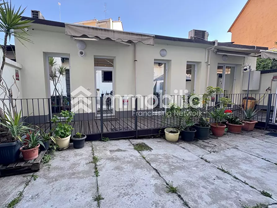 Immagine 1 di Appartamento in vendita  in Via Pollenzo 47 a Torino