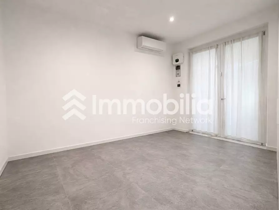 Immagine 5 di Appartamento in vendita  in Via Pollenzo 47 a Torino