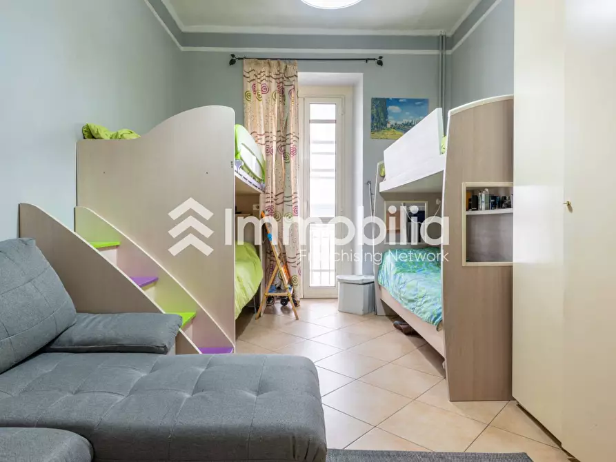 Immagine 11 di Appartamento in vendita  in Via Borriana 9 a Torino