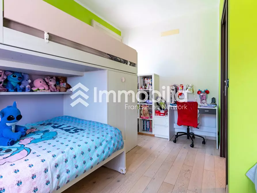 Immagine 19 di Villa in vendita  in Via Guido Reni 96 a Torino