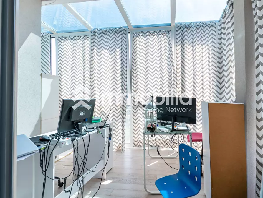 Immagine 33 di Villa in vendita  in Via Guido Reni 96 a Torino