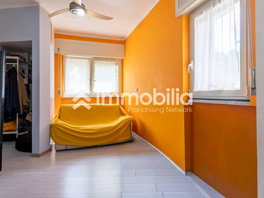 Immagine 11 di Villa in vendita  in Via Guido Reni 96 a Torino