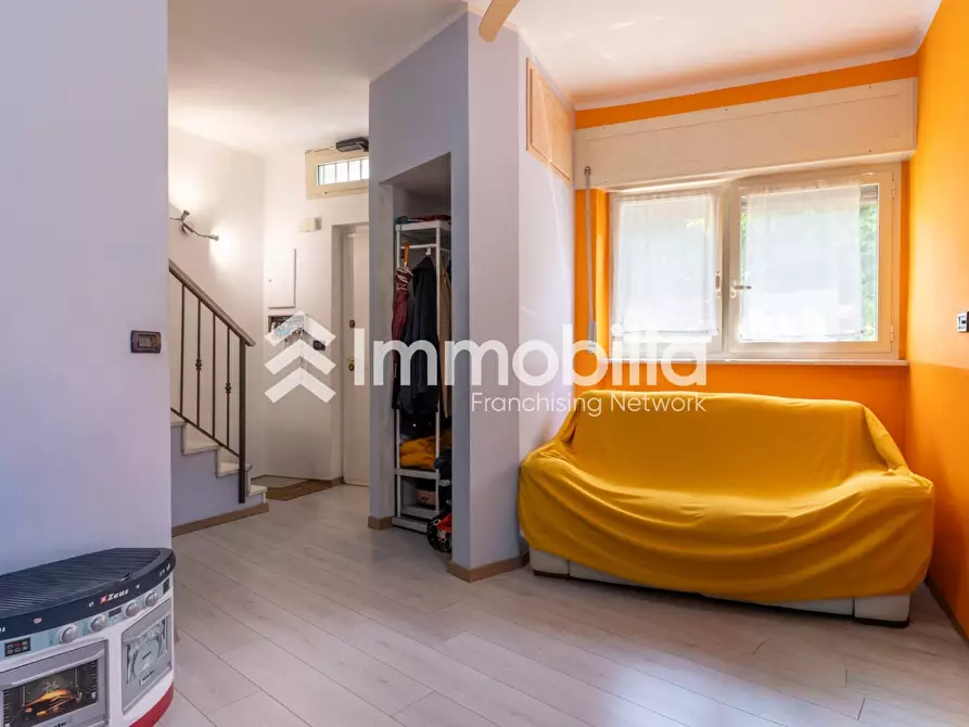 Immagine 10 di Villa in vendita  in Via Guido Reni 96 a Torino