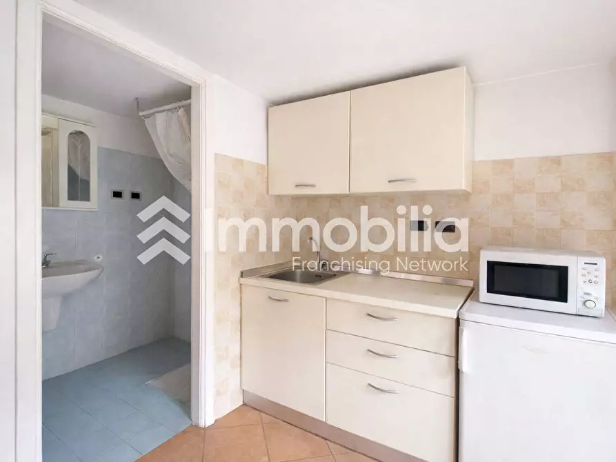 Immagine 2 di Appartamento in vendita  in corso carlo e nello rosselli 45 a Torino