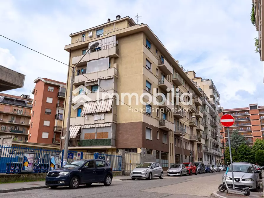 Immagine 26 di Appartamento in vendita  in Via Monte Novegno 33 a Torino