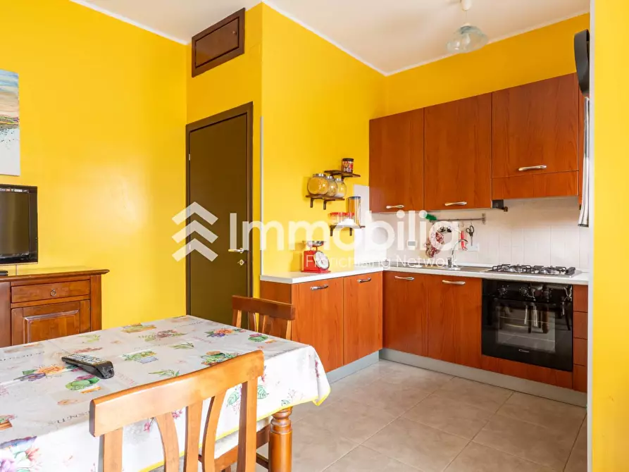 Immagine 5 di Appartamento in vendita  in Via Monte Novegno 33 a Torino