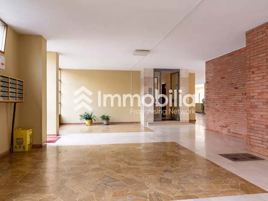 Immagine 25 di Appartamento in vendita  in Via Monte Novegno 33 a Torino