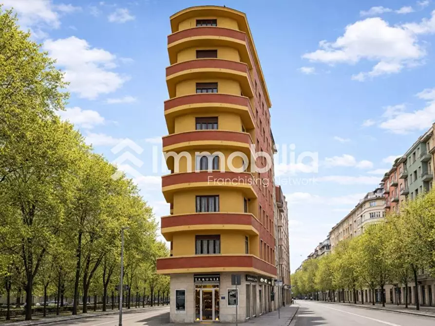 Immagine 1 di Appartamento in vendita  in Corso Duca Degli Abruzzi 91 a Torino