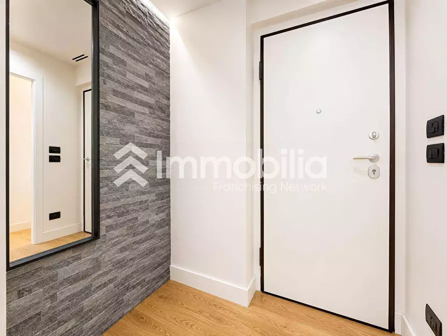 Immagine 7 di Appartamento in vendita  in Via Bagnasco 7 a Torino