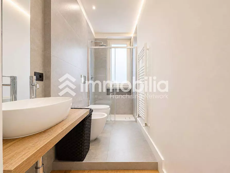 Immagine 4 di Appartamento in vendita  in Via Bagnasco 7 a Torino