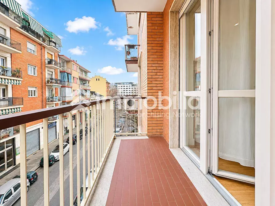 Immagine 19 di Appartamento in vendita  in Via Bagnasco 7 a Torino