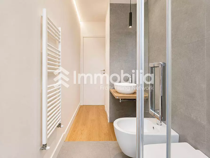 Immagine 21 di Appartamento in vendita  in Via Bagnasco 7 a Torino