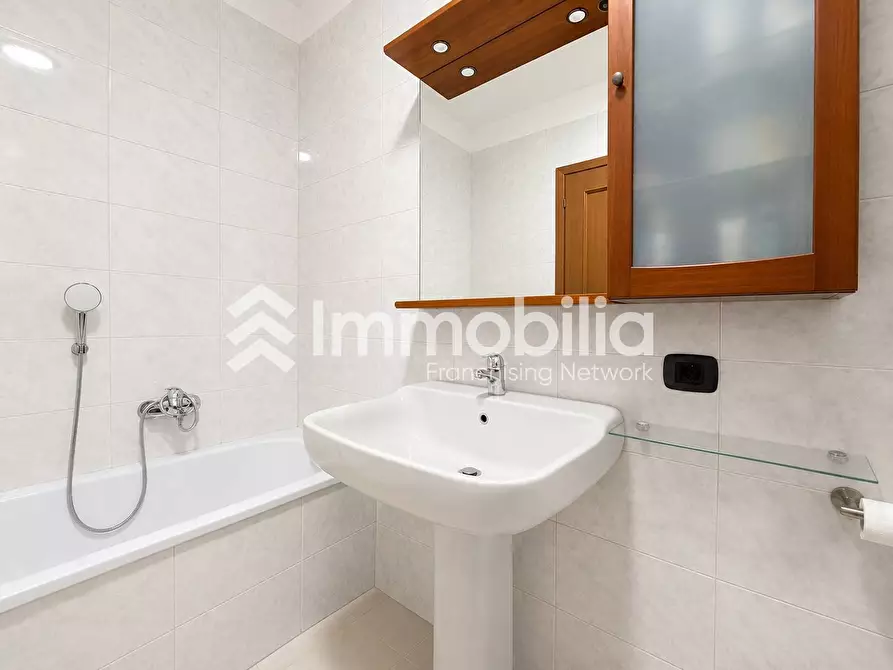 Immagine 38 di Appartamento in vendita  in Via Ludovico Antonio Muratori 32 a Torino