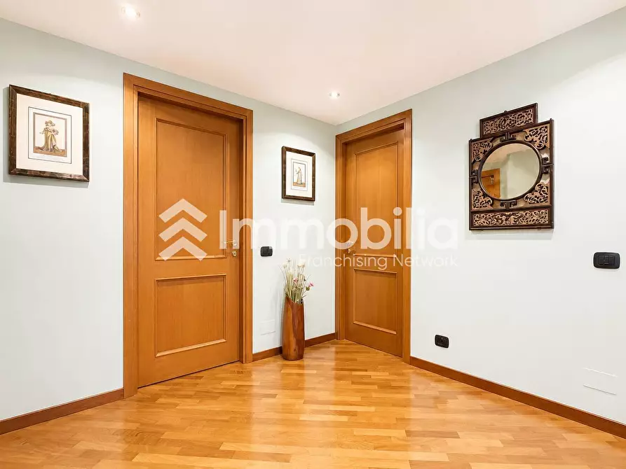 Immagine 39 di Appartamento in vendita  in Via Ludovico Antonio Muratori 32 a Torino