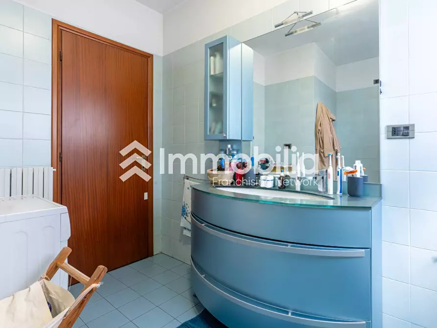 Immagine 35 di Appartamento in vendita  in via anselmo torchio 61 a Asti