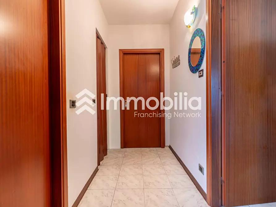 Immagine 26 di Appartamento in vendita  in via anselmo torchio 61 a Asti